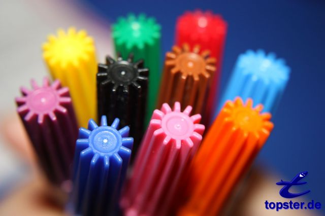 Цветные фломастеры