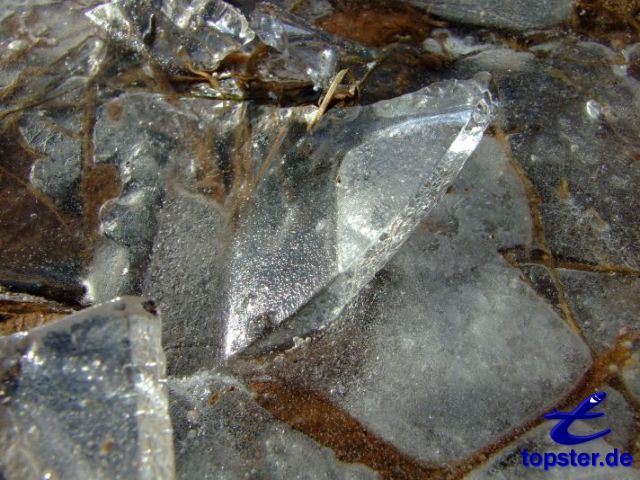 Кусочки льда