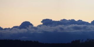 Вечерние облака