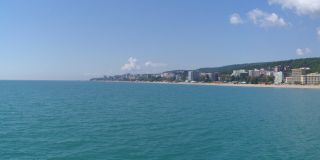 Золотой пляж