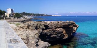 Набережная в Cala Rajada, Майорка